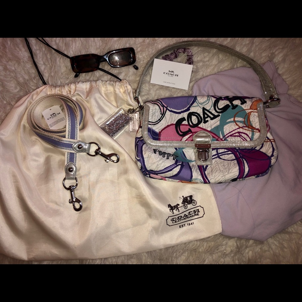 💜 COACH PURSE 💜